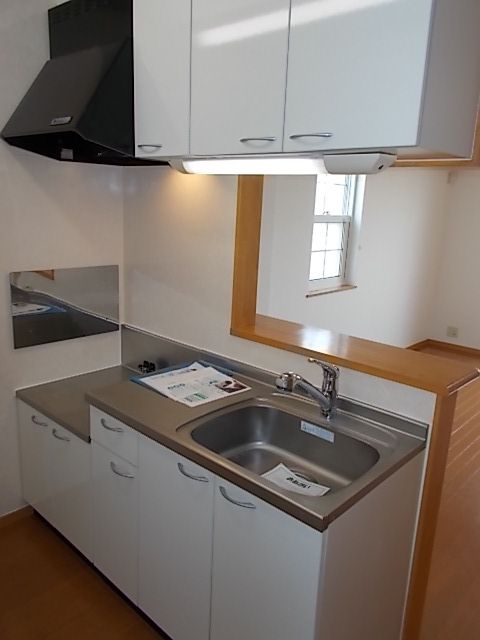 �y�L�b�`���z�@