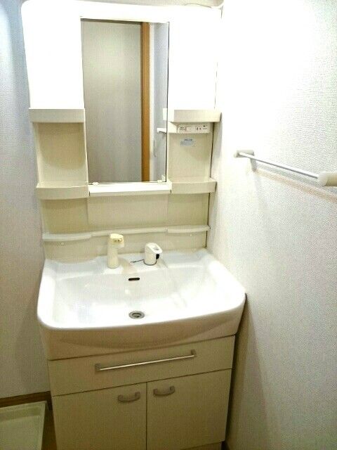 �y���ʏ��z�@