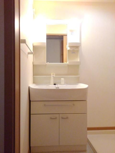 �y���ʏ��z�@