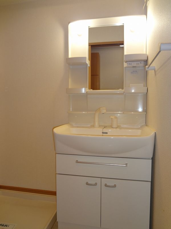 �y���ʏ��z�@