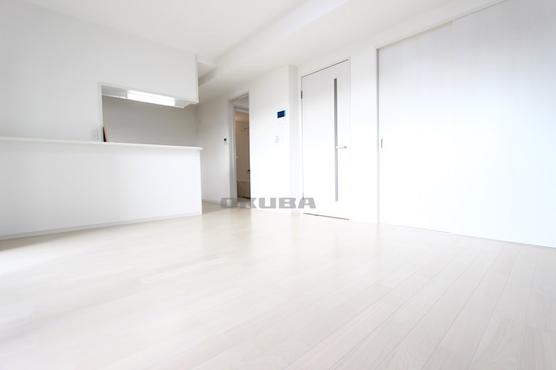 �y���ԁE���r���O�z�@