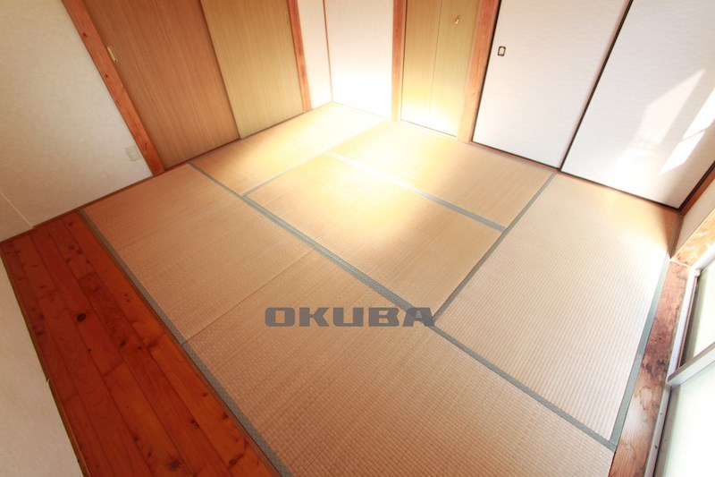 �y�Q���z�@