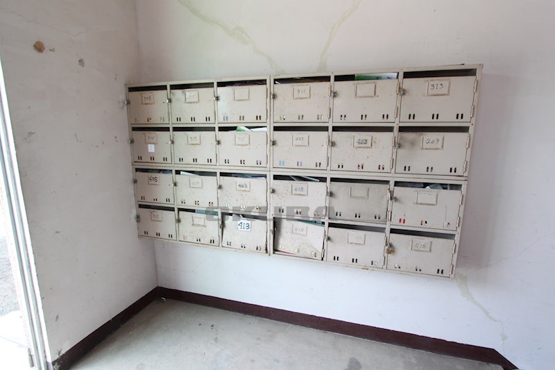 �y���̑��ݔ��z�@���[���{�b�N�X