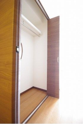 �y���[�z�@