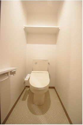 �y�g�C���z�@