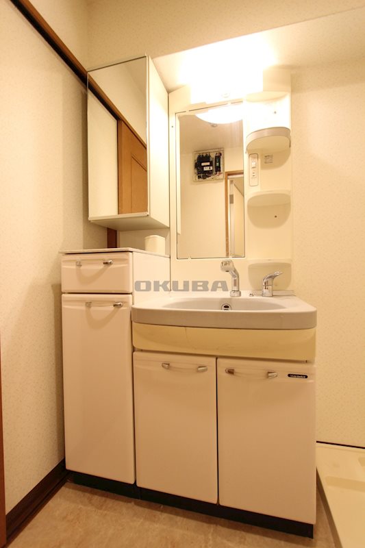 �y���ʏ��z�@