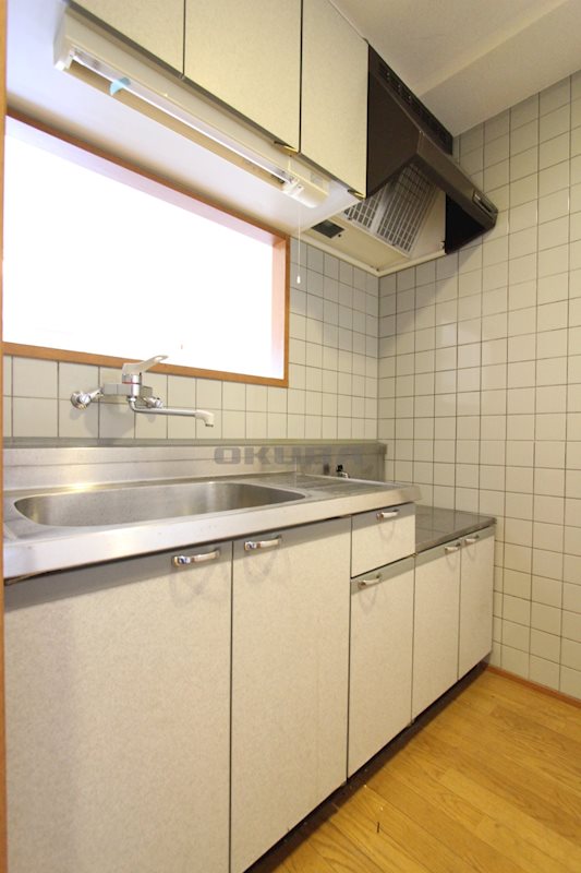 �y�L�b�`���z�@