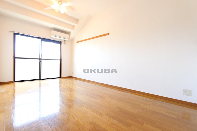 �y���̑������E�X�y�[�X�z�@