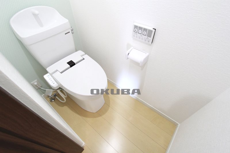 �y�g�C���z�@