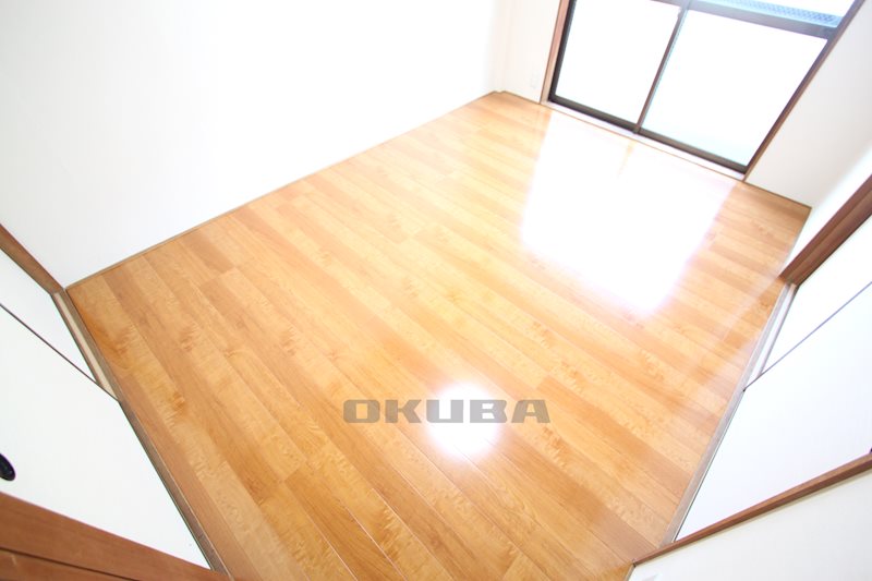 �y�Q���z�@