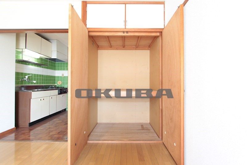 �y���[�z�@