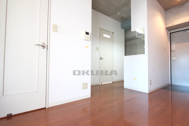 �y���ԁE���r���O�z�@