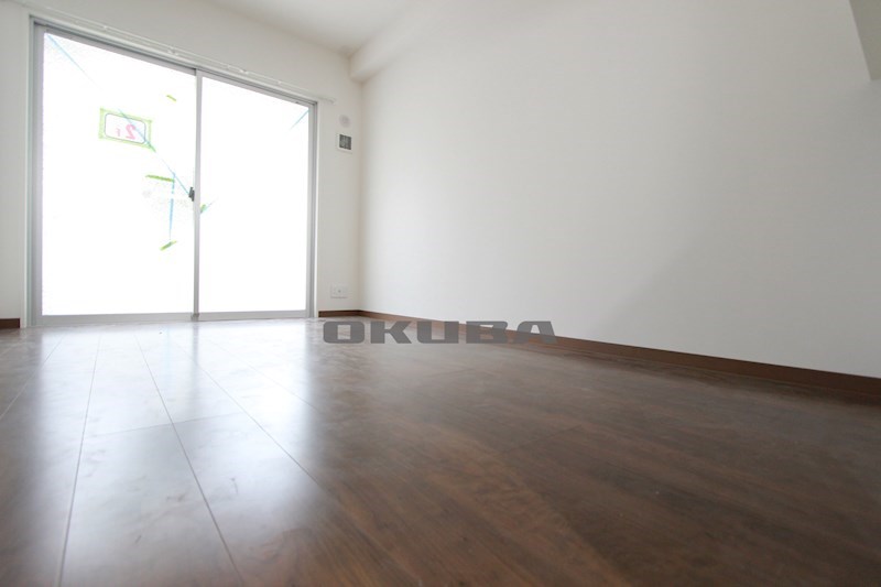 �y���ԁE���r���O�z�@