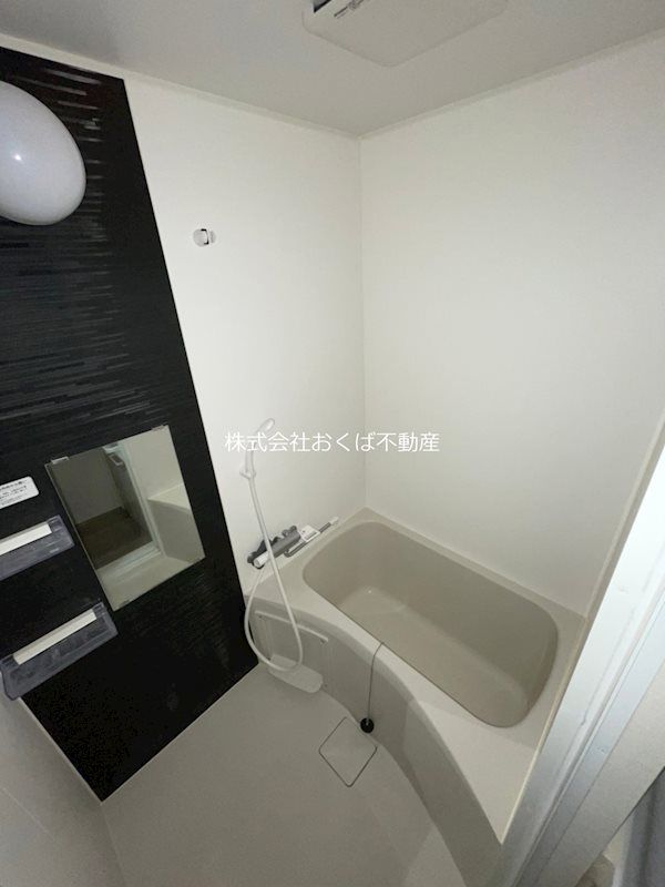 �y�o�X�z�@�������������̂������̎ʐ^�ł���