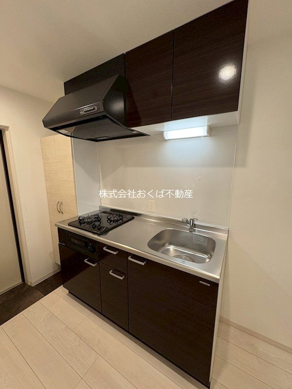 �y�L�b�`���z�@