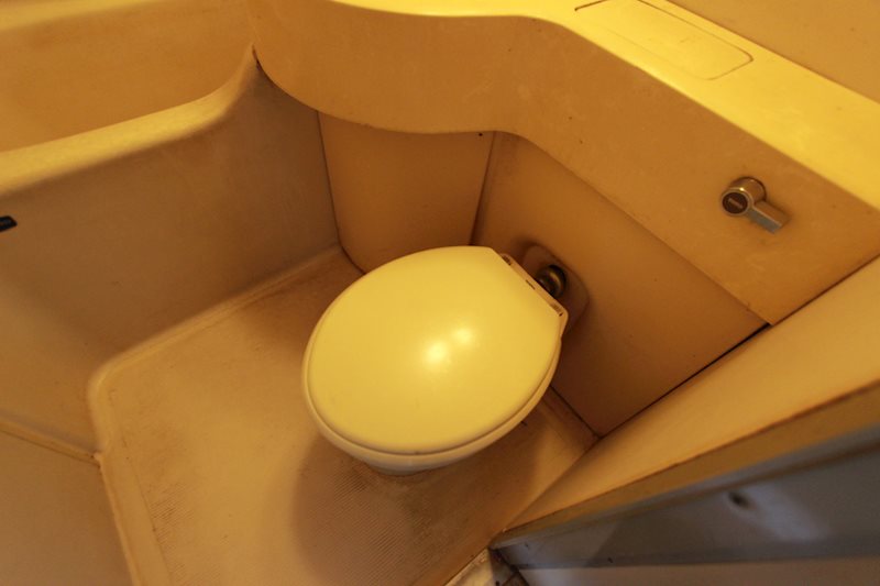 �y�g�C���z�@