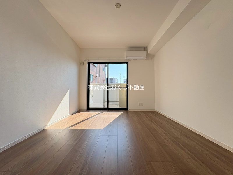 �y�Q���z�@