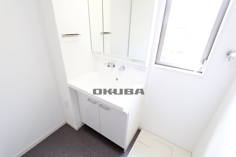 �y���ʏ��z�@