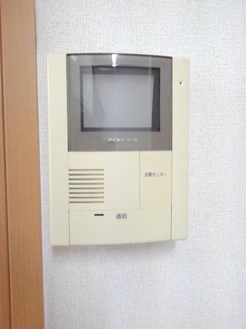 �y���̑��ݔ��z�@