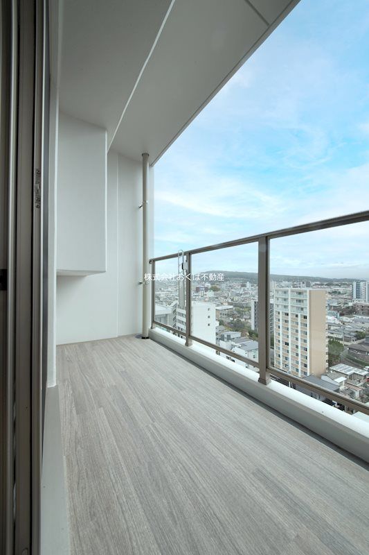 �y�x�����_�z�@