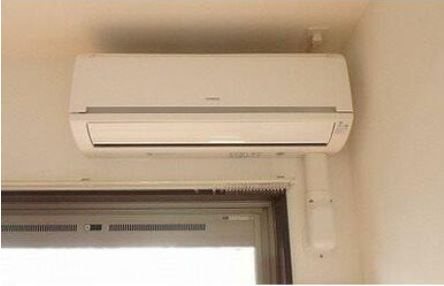 �y���̑��ݔ��z�@�G�A�R��