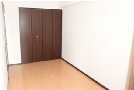 �y�Q���z�@