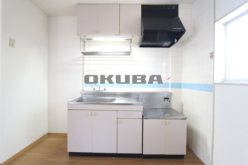 �y�L�b�`���z�@