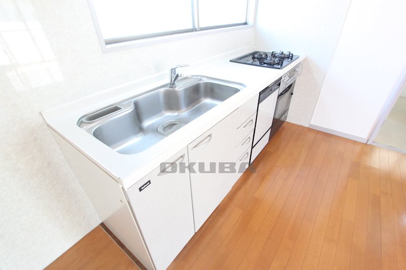 �y�L�b�`���z�@