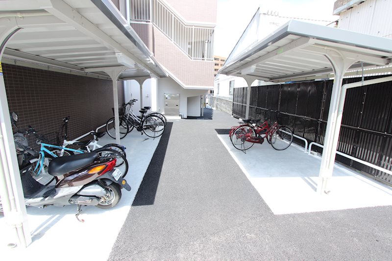 �y���̑������E�X�y�[�X�z�@���֏�