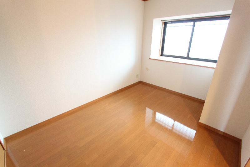 �y�Q���z�@