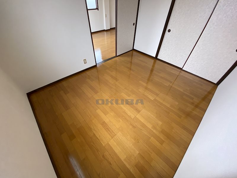 �y�Q���z�@