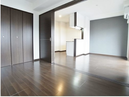 �y�Q���z�@