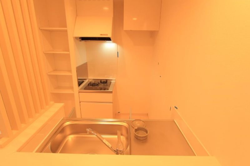 �y���̑��ݔ��z�@