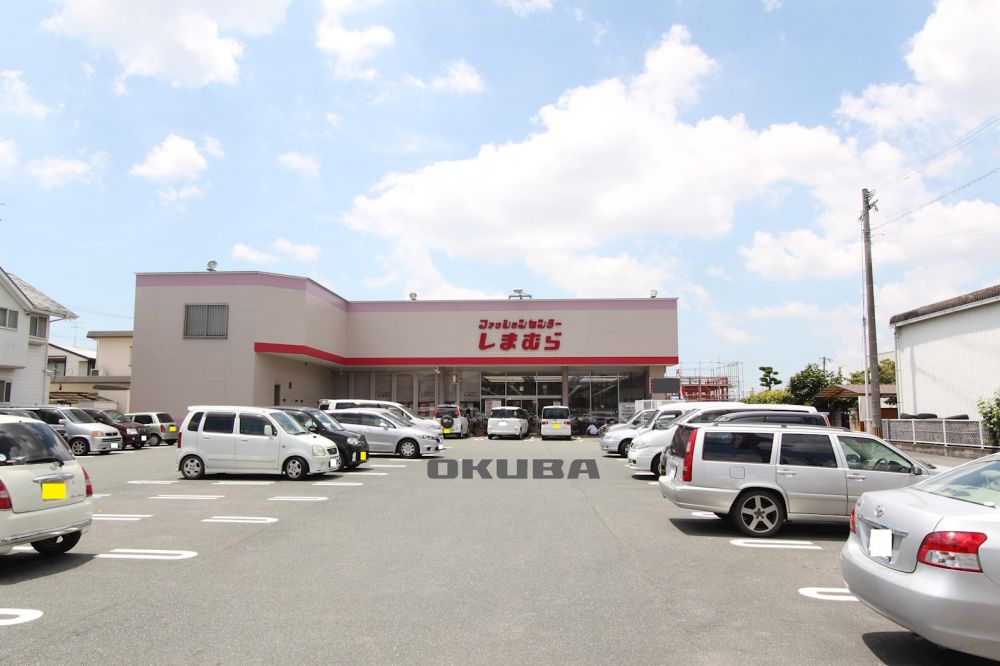 �y���Ӂz�@�t�@�b�V�����Z���^�[���܂ނ� ����X 419m