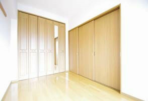 �y�Q���z�@