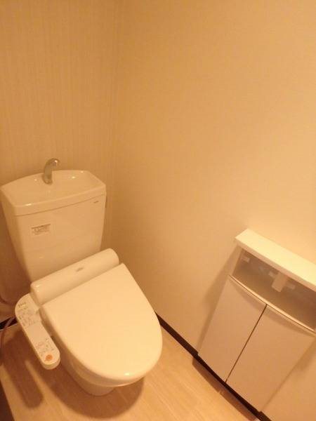 �y�g�C���z�@