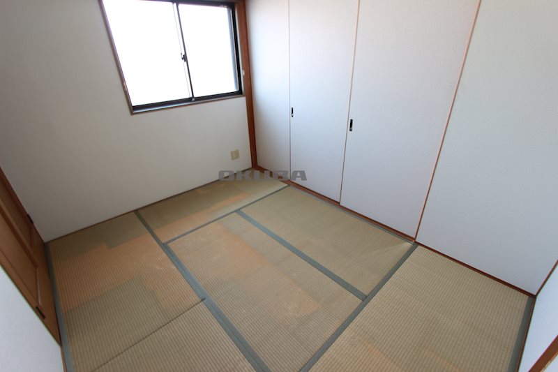 �y�Q���z�@