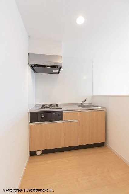 �y�L�b�`���z�@