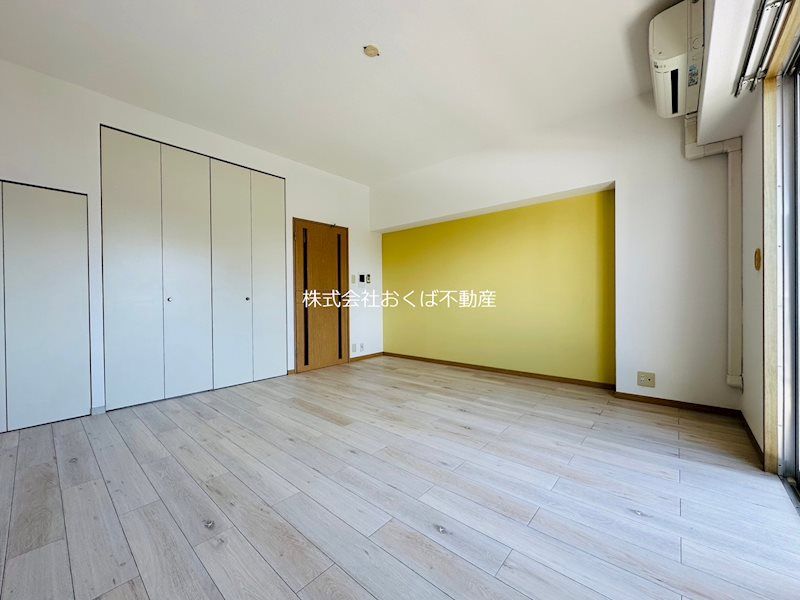 �y���ԁE���r���O�z�@