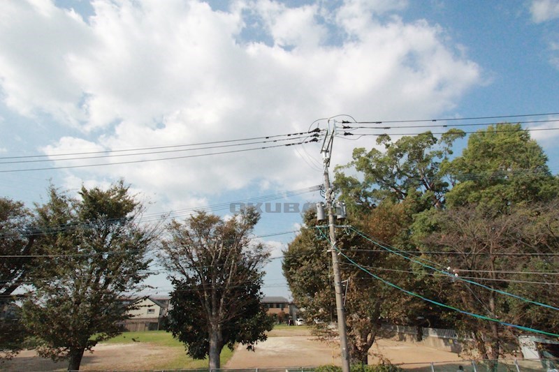 �y���]�z�@