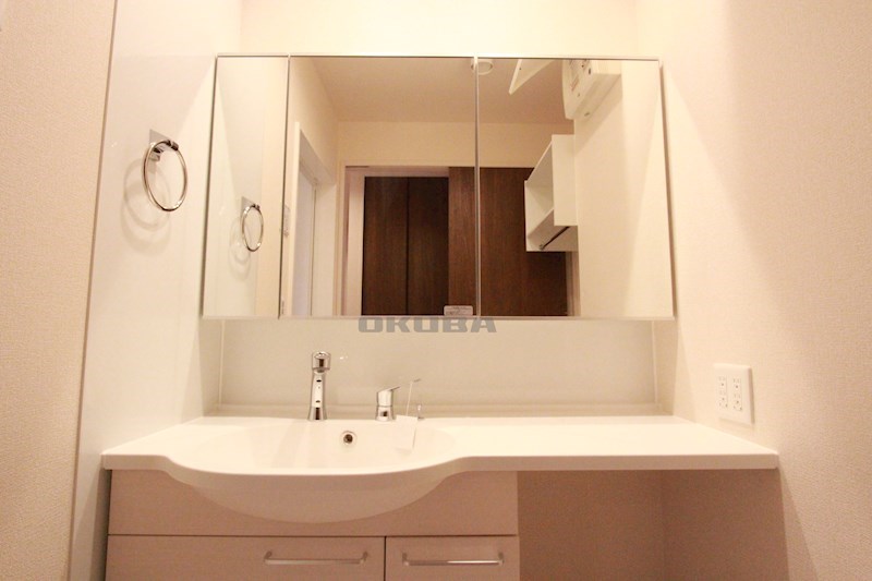 �y���ʏ��z�@