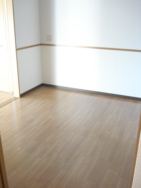 �y�Q���z�@