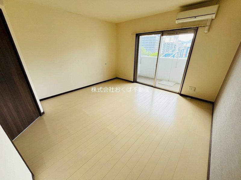 �y�Q���z�@