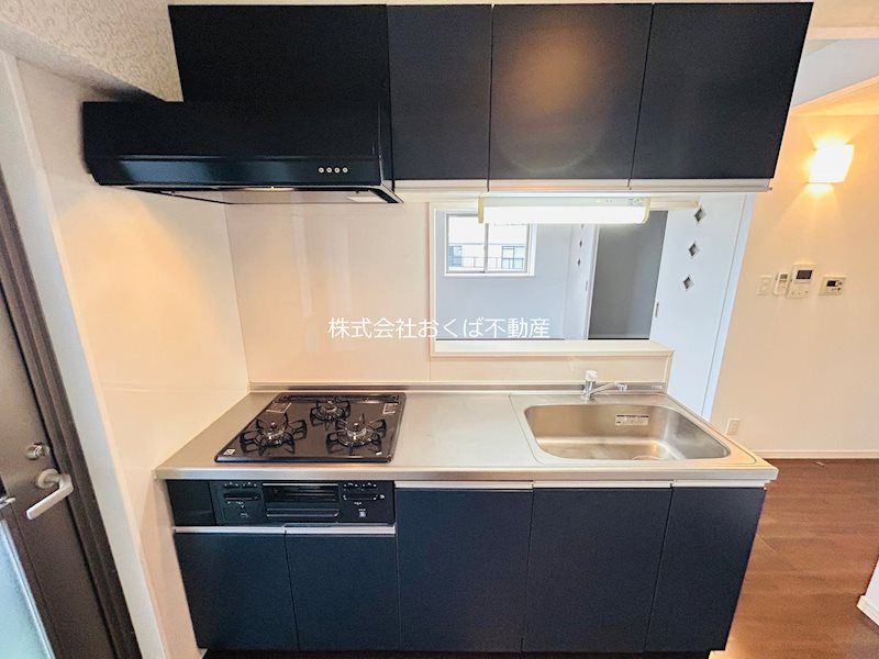 �y�L�b�`���z�@