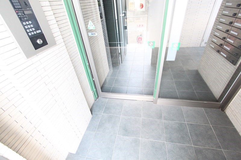 �y�G���g�����X�z�@