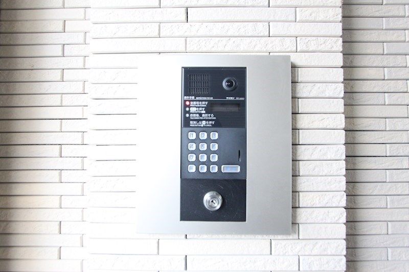 �y�Z�L�����e�B�z�@�I�[�g���b�N