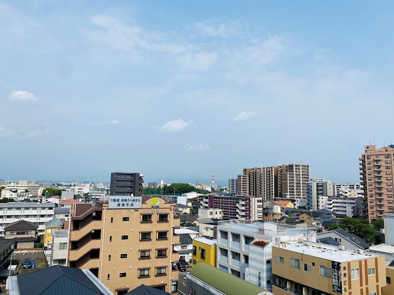 �y���]�z�@