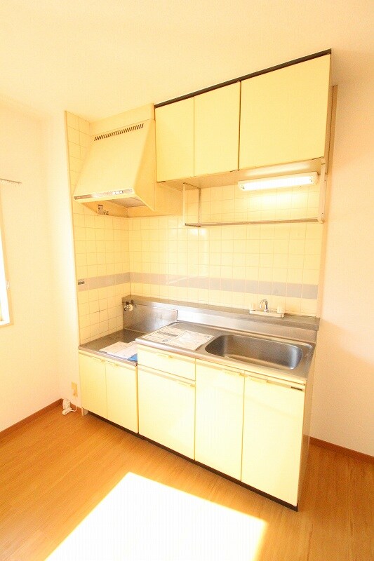 �y�L�b�`���z�@