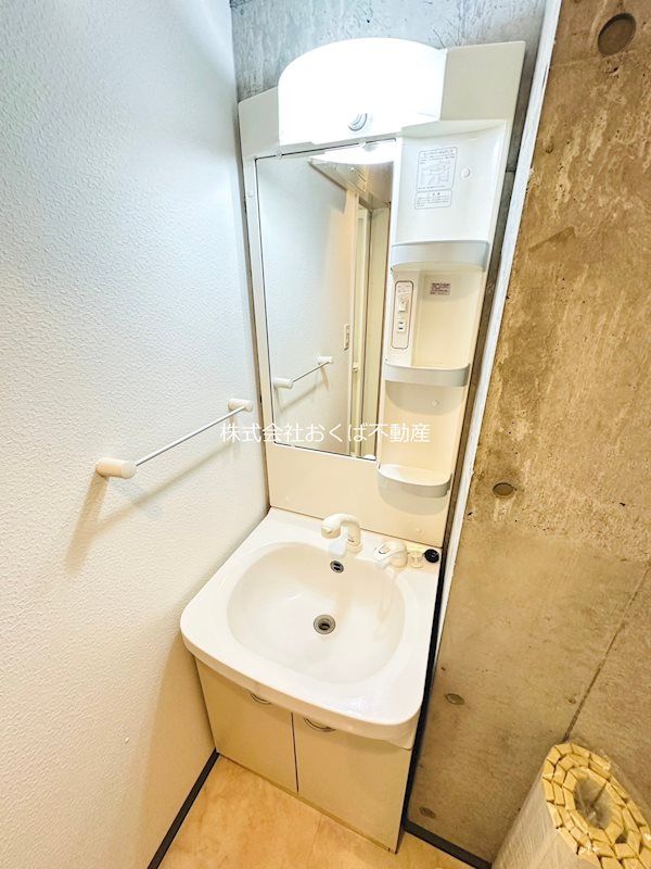 �y���ʏ��z�@