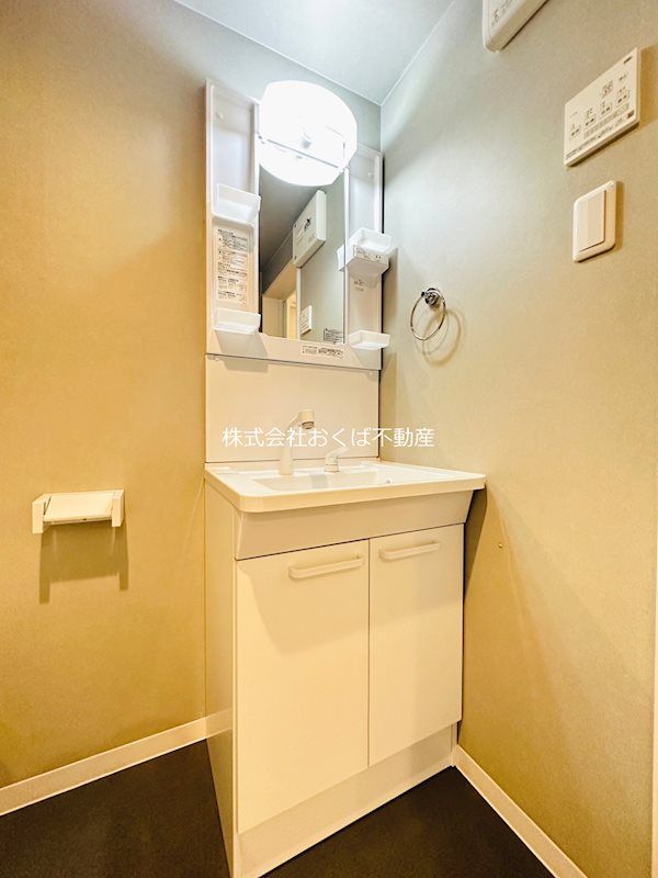 �y���ʏ��z�@